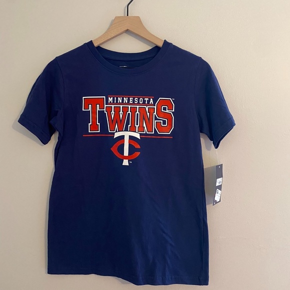 NWT Unisex Officially Licensed Minnesota Twin's Short Sleeve Tee LARGE (12/14) - Picture 1 of 5